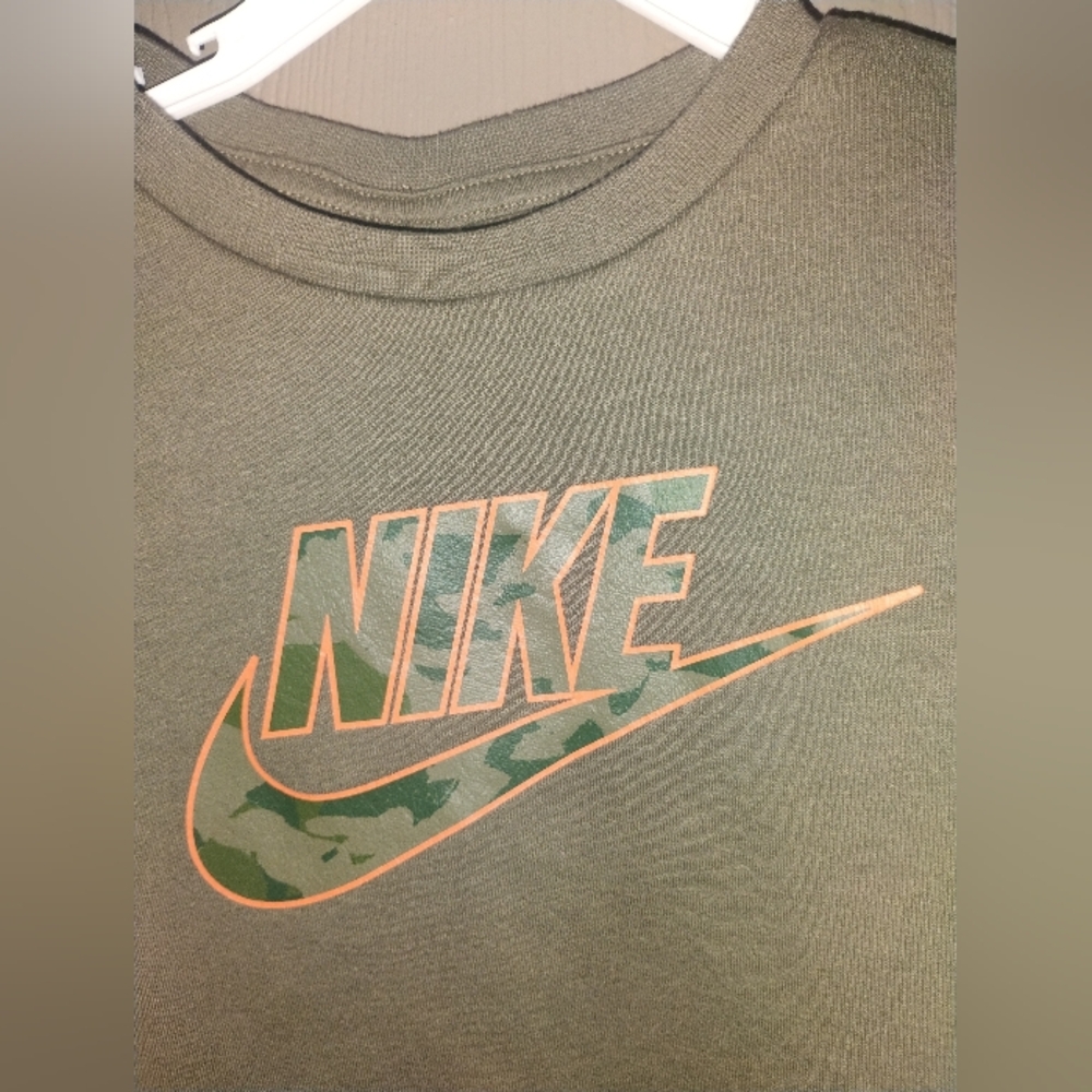 Nike Sweatshirt Boys - Picture 2 of 4